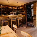 Tannenhaus Hotel