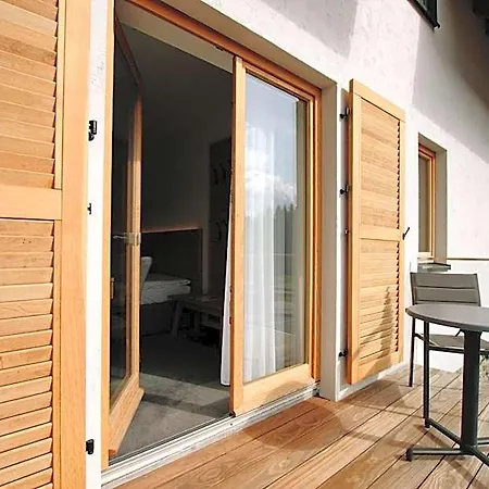 Tannenhaus 쇼넥