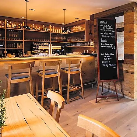 Tannenhaus 4*
