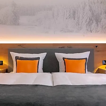 Tannenhaus 4*