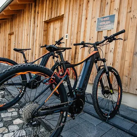 Tannenhaus Hotel 4*