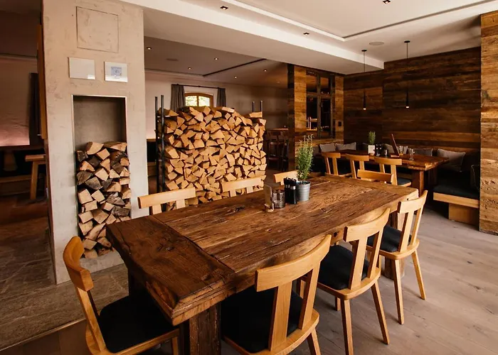 Tannenhaus 舍内克